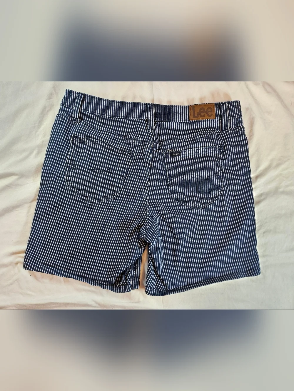 Lee Womens Blue And White Striped 5 Pocket Buttoned Denim Jean Shorts Size 12 - Picture 10 of 11